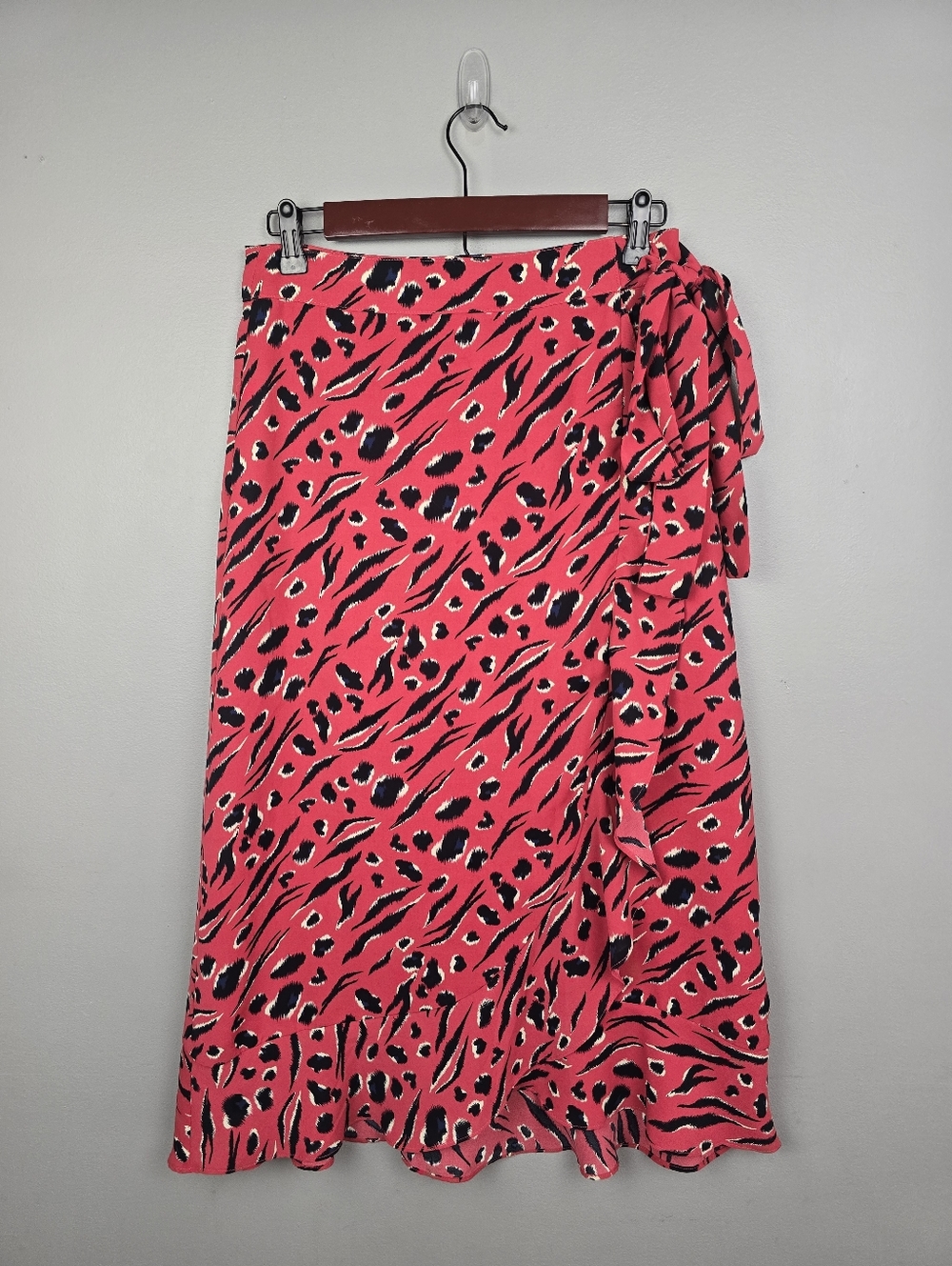 THML Wrap Leopard Print Midi Skirt Ruffled Edge Side Tie‎ Red Blue Womens Size S
